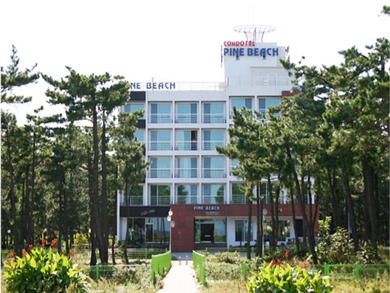 Pine Beach Yangyang Exterior foto