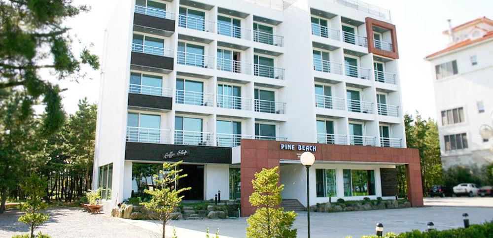 Pine Beach Yangyang Exterior foto